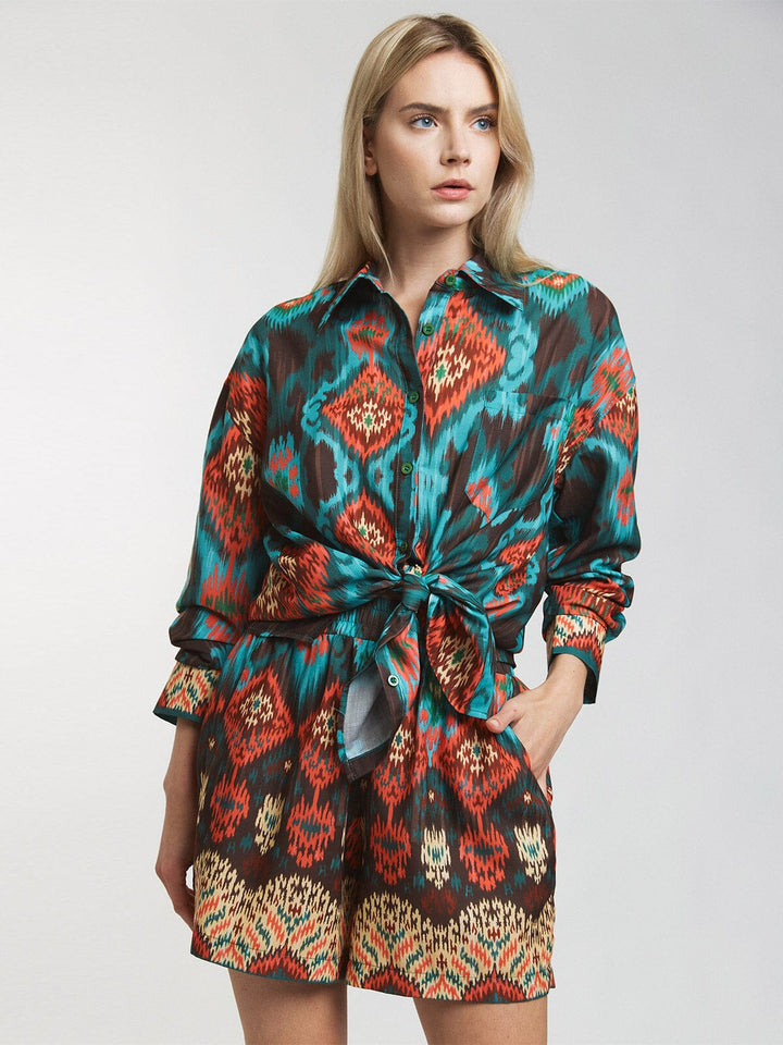 WOMEN'S LONG SLEEVE BLOUSE & ELASTIC WAISTE SHORTS MULTI PRINT 2 PC. SET