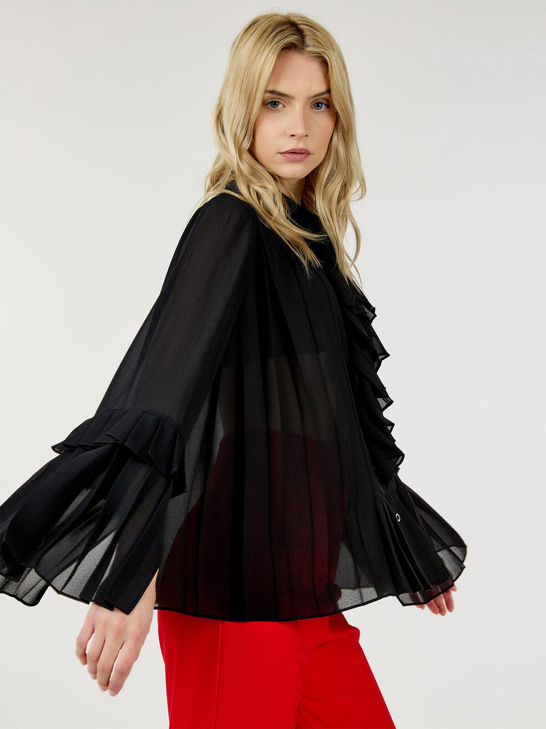 WOMEN'S LONG BELL SLEEVE BUTTON CLOSURE RUFFLE BLOUSE