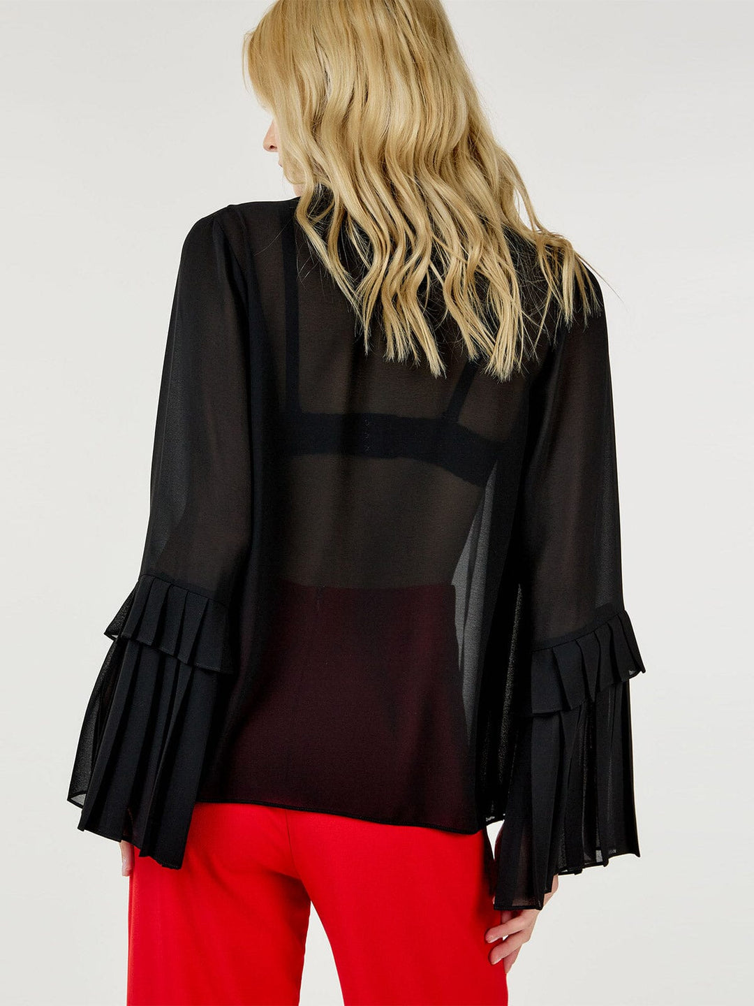 WOMEN'S LONG BELL SLEEVE BUTTON CLOSURE RUFFLE BLOUSE