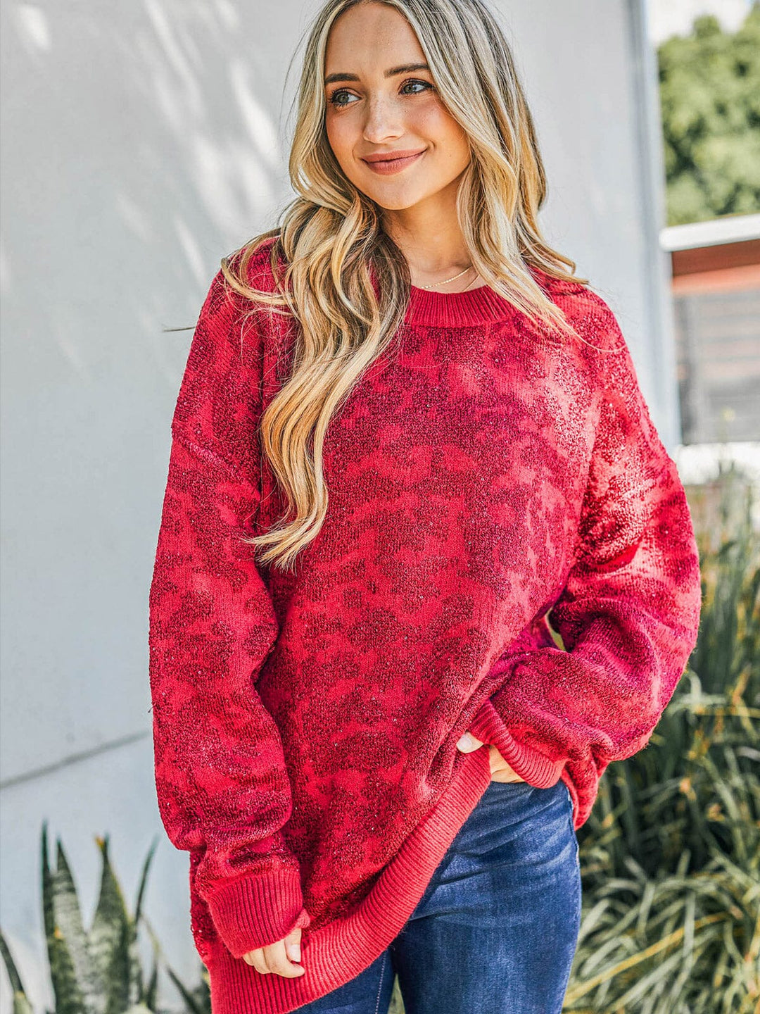 WOMEN'S LONG SLEEVE SHIMMER PRINT PULLOVER SWEATER