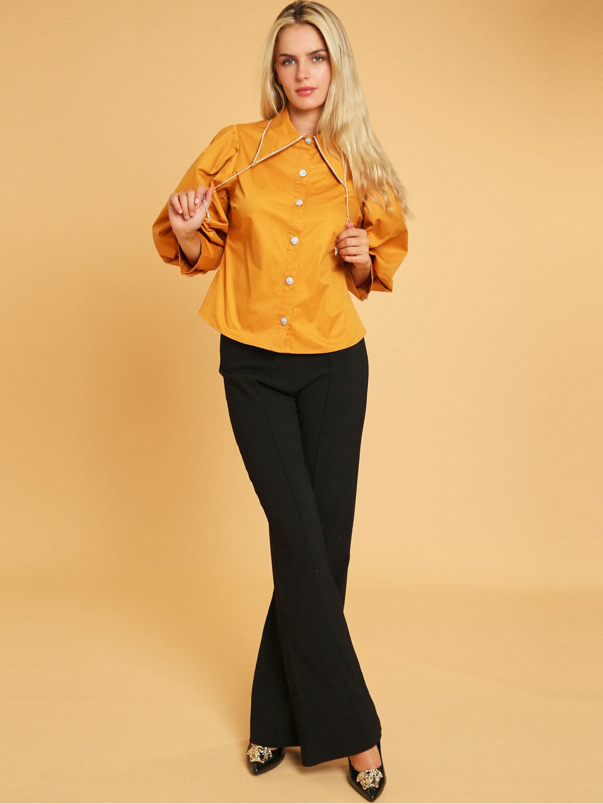 WOMEN'S 3/4 PUFF SLEEVE BUTTON UP STUDS DETAILED BLOUSE