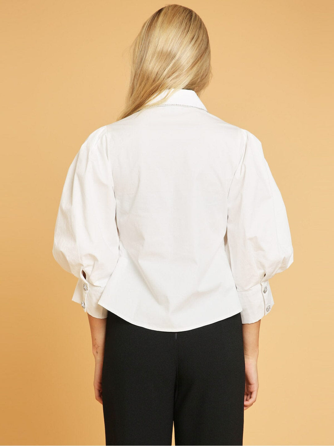 WOMEN'S 3/4 PUFF SLEEVE BUTTON UP STUDS DETAILED BLOUSE