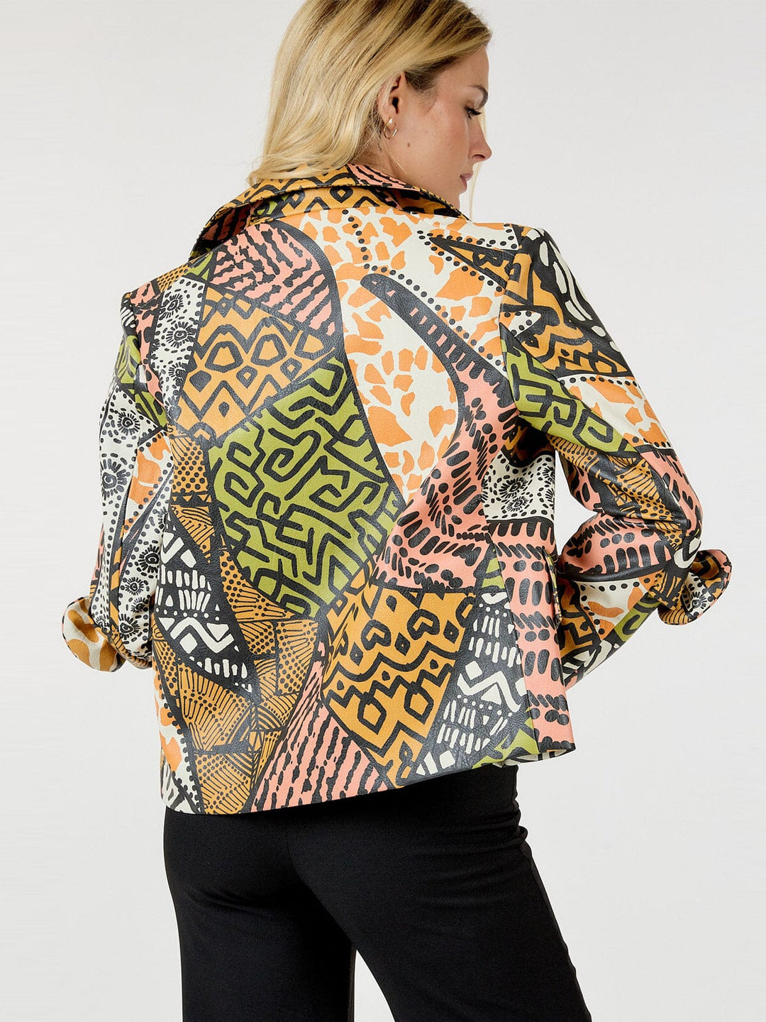 WOMEN'S LONG SLEEVE BUTTON CLOSURE POCKETS PU PLETAHER MULTI PRINT JACKET