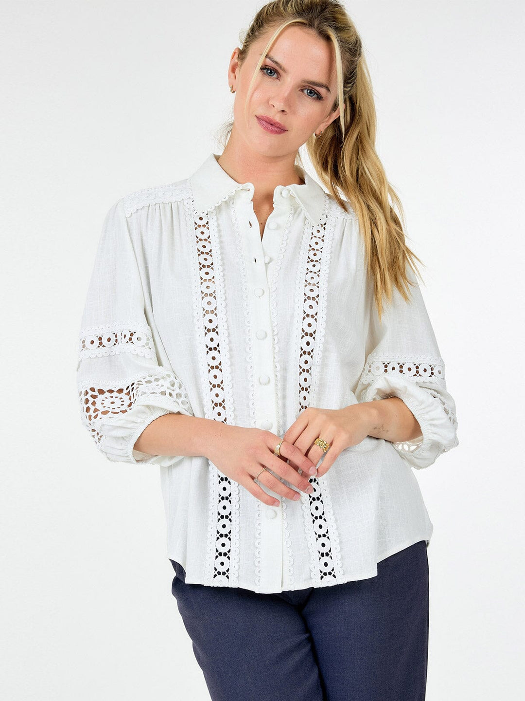 WOMEN'S LONG SLEEVE BUTTON CLOSURE CROCHET DETAILED BLOUSE