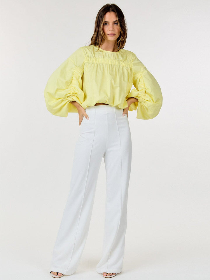 WOMEN'S LONG RUCHED SLEEVE DETAILED CROP TOP