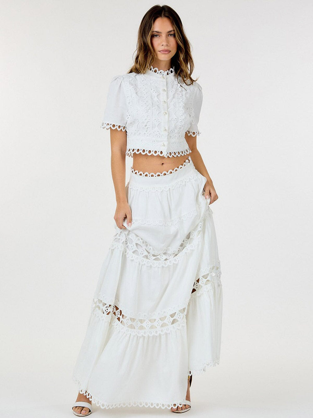 WOMEN'S SHORT SLEEVE CROP TOP & ZIP UP SKIRT EYELET DETAILED 2PC. SET