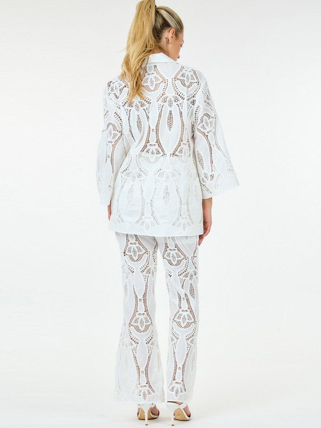 WOMEN'S LONG SLEEVE BLOUSE & WIDE LEG EYELET DETAILED 2PC. SET