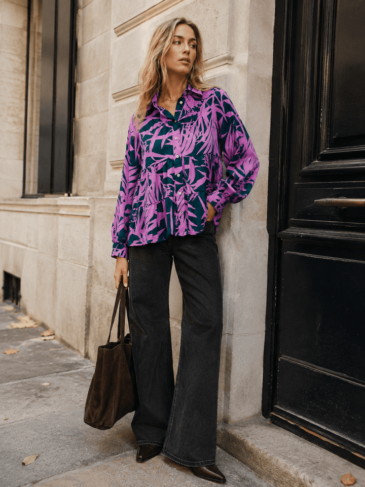 ENTRO WOMEN'S LONG SLEEVE V-NECK BUTTON UP TIERED MULTI PRINT BLOUSE