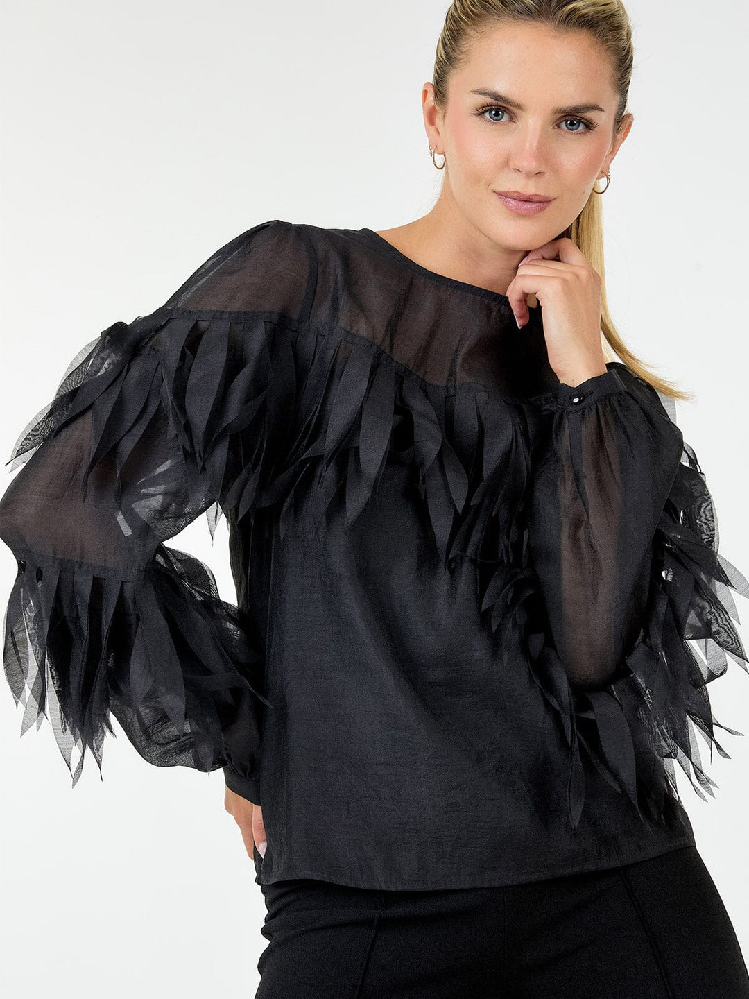 WOMEN'S LONG SLEEVE TIERED FRINGE BLOUSE
