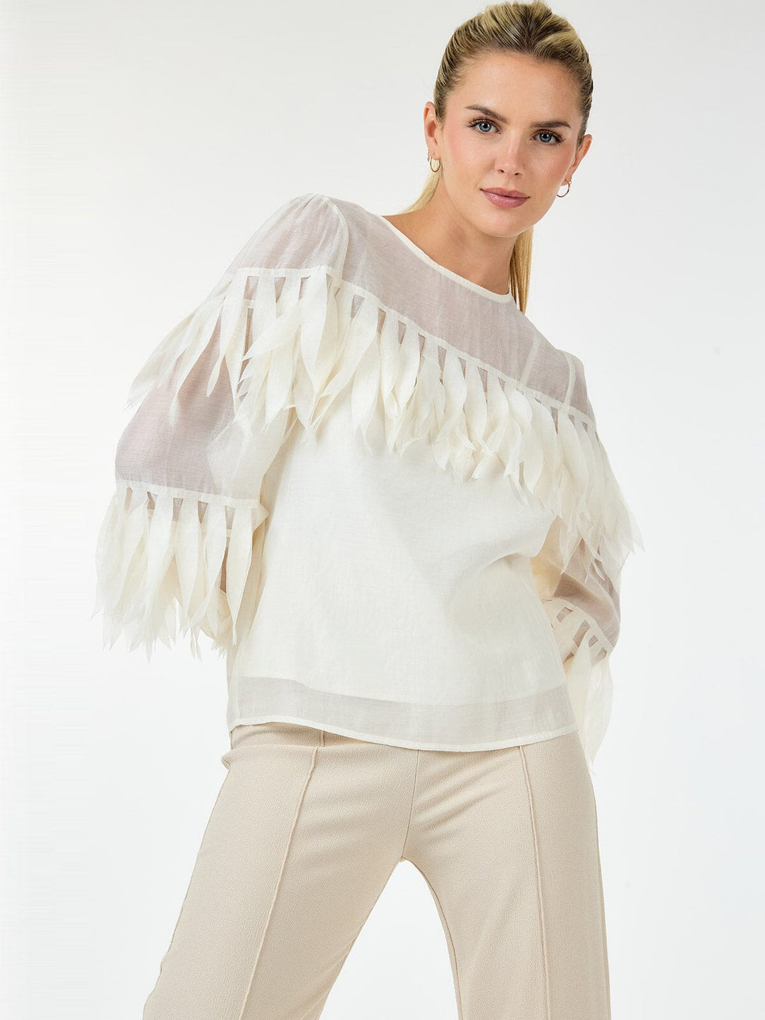 WOMEN'S LONG SLEEVE TIERED FRINGE BLOUSE