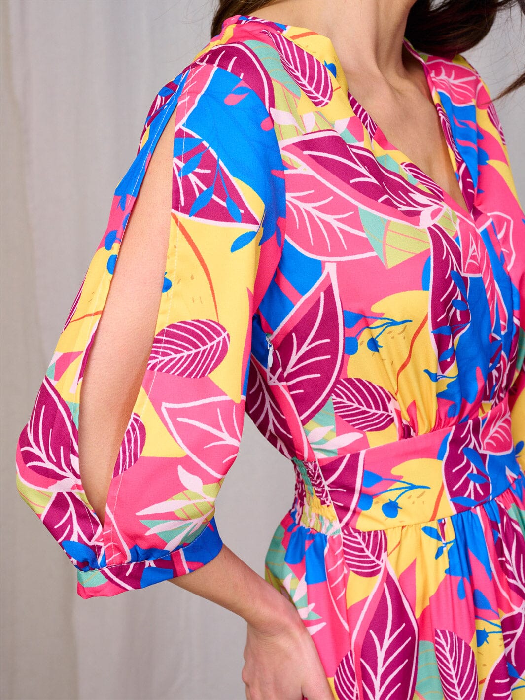 WOMEN'S 3/4 COLD SHOULDER SLEEVES SMOCK WAIST V-NECK LEAF PRINT MAXI DRESS