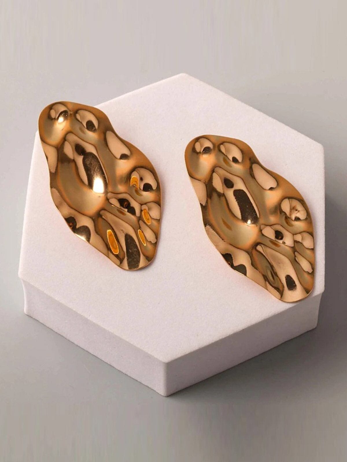 FASHION GOLD & SILVER EARRINGS