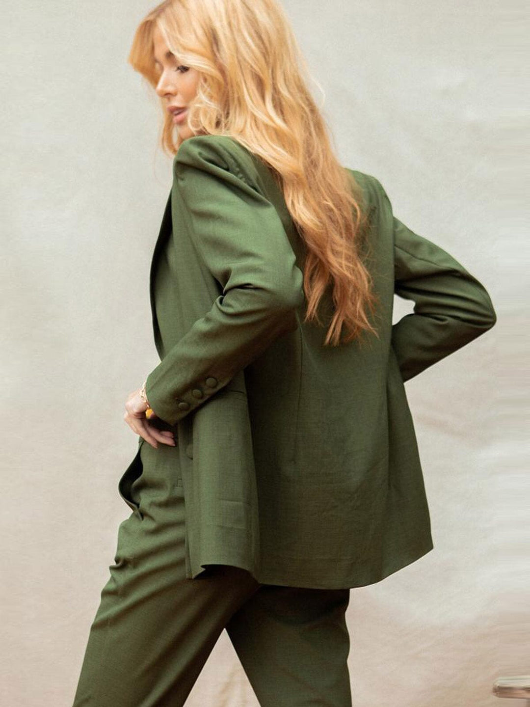 WOMEN'S LONG SLEEVE BUTTON DETAILED POCKETS JACKET