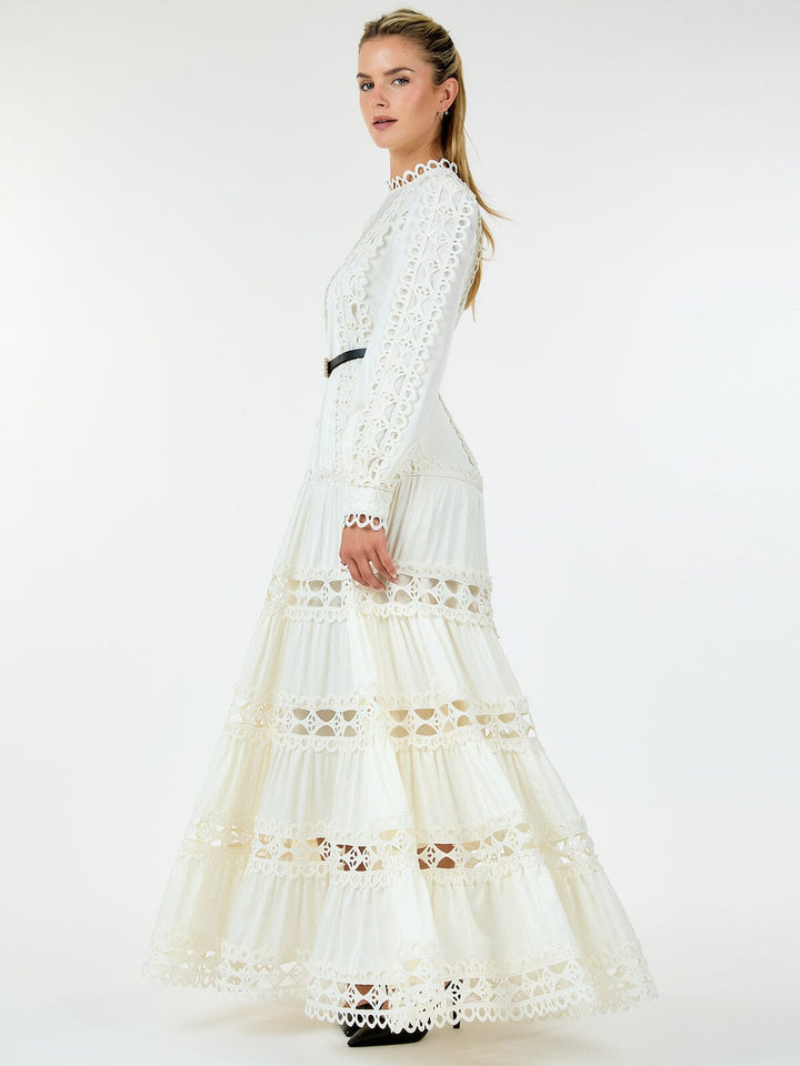 WOMEN'S LONG SLEEVE TIERED EYELET DETAILED BELTED MAXI DRESS