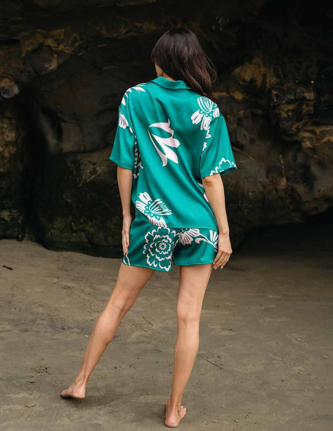 WOMEN'S SHORT SLEEVE BUTTON UP BLOUSE & SHORTS FLORAL 2PC.SET