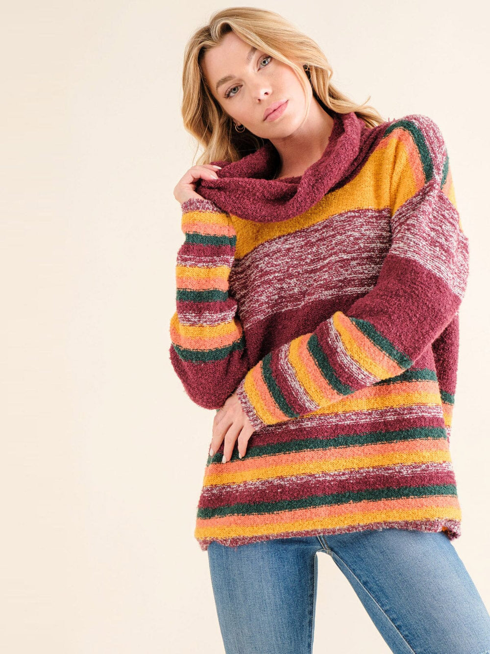 WOMEN'S LONG SLEEVE TURTLE NECK COLORBLOCK PULLOVER SWEATER