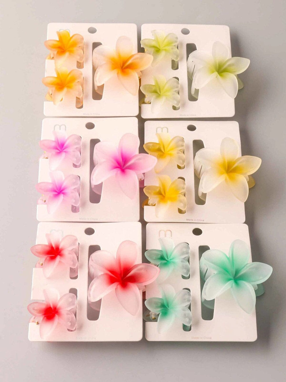 FASHION ASSORTED COLORS AND SIZE HAIR CLAW CLIPS