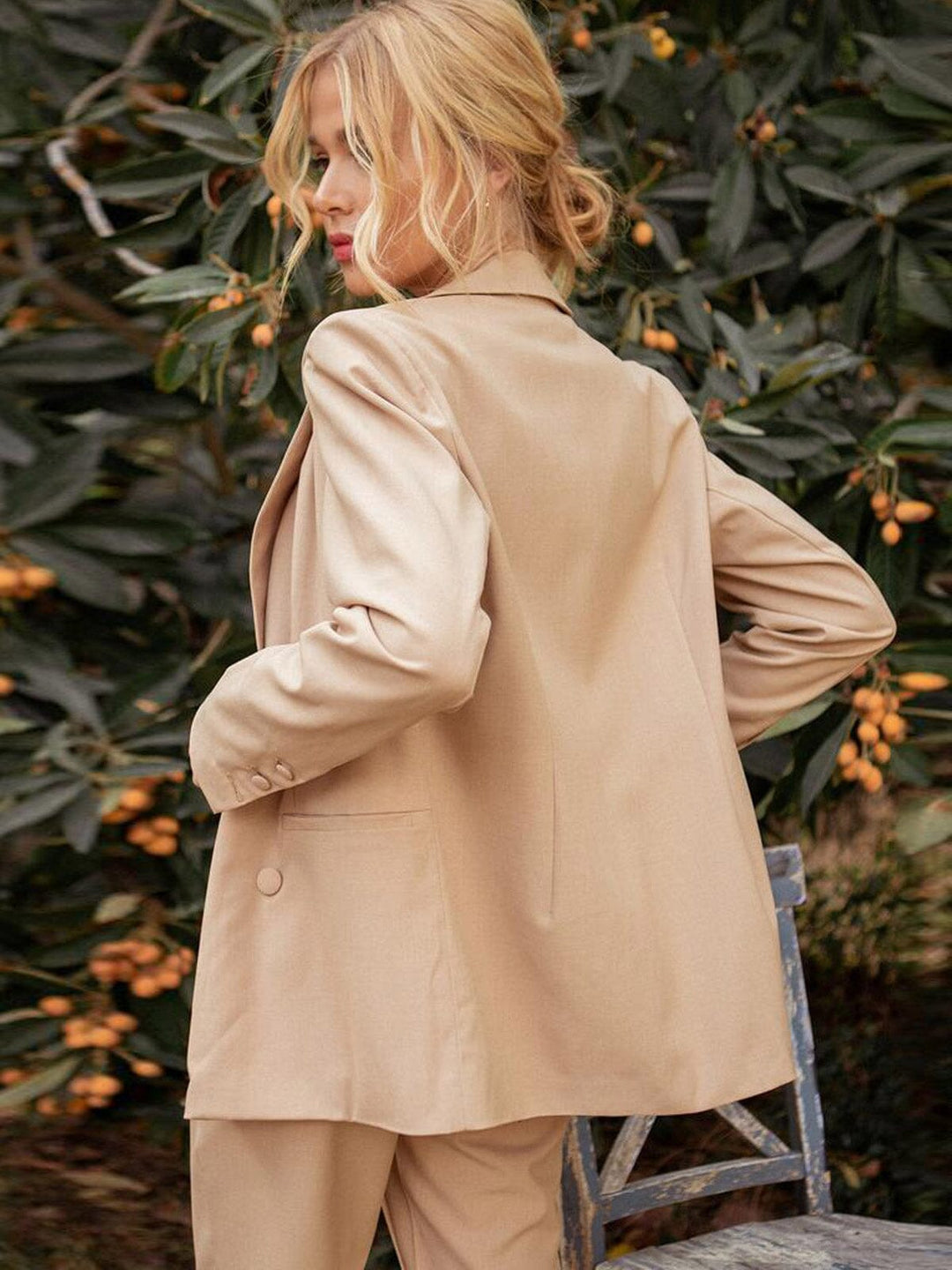 WOMEN'S LONG SLEEVE BUTTON DETAILED POCKETS JACKET