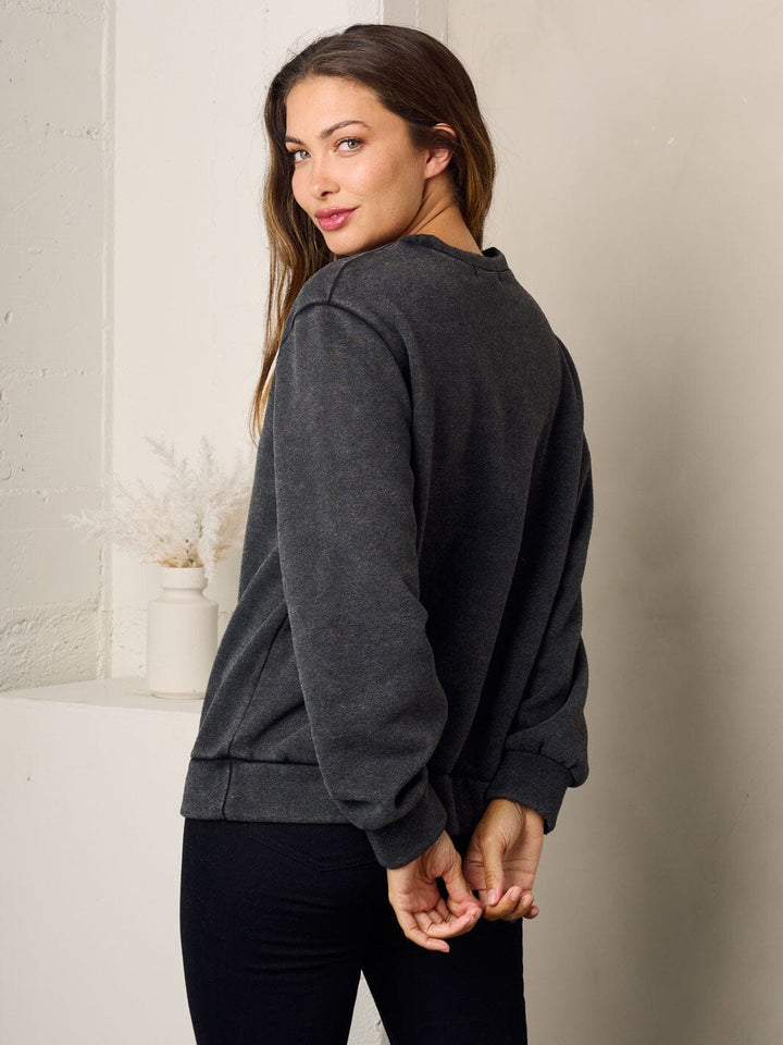 WOMEN'S LONG SLEEVE GRAPHIC STUDS DETAILED KNIT SWEATER