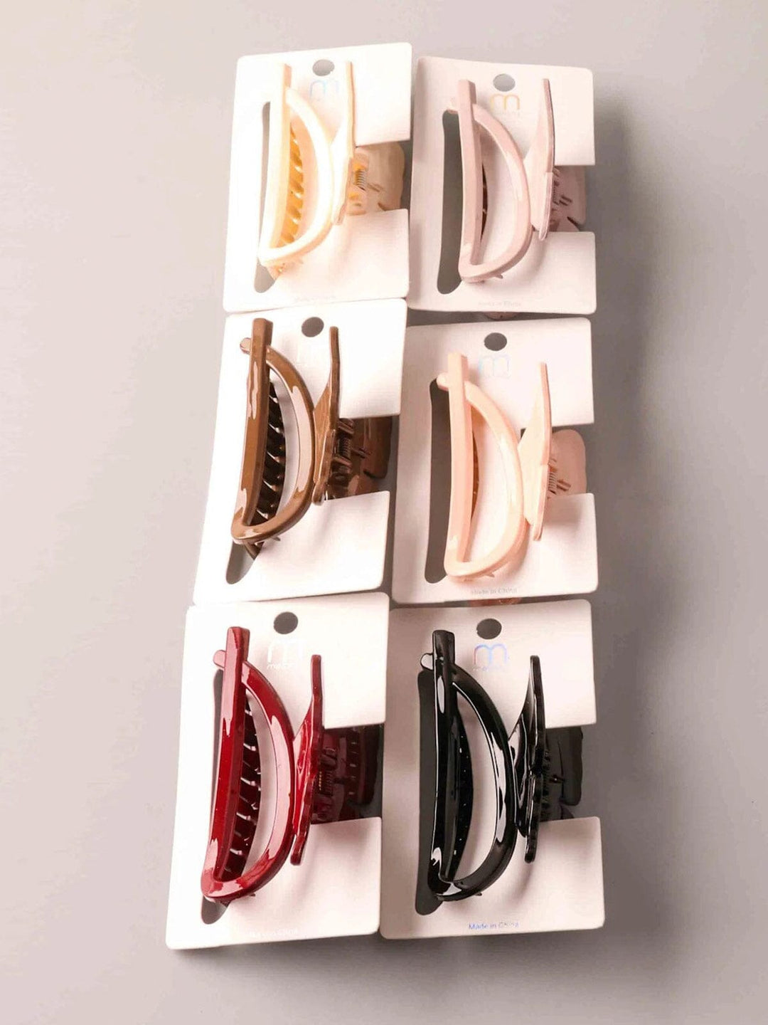 FASHION ASSORTED COLORS BUTTERFLY HAIR CLAW CLIPS