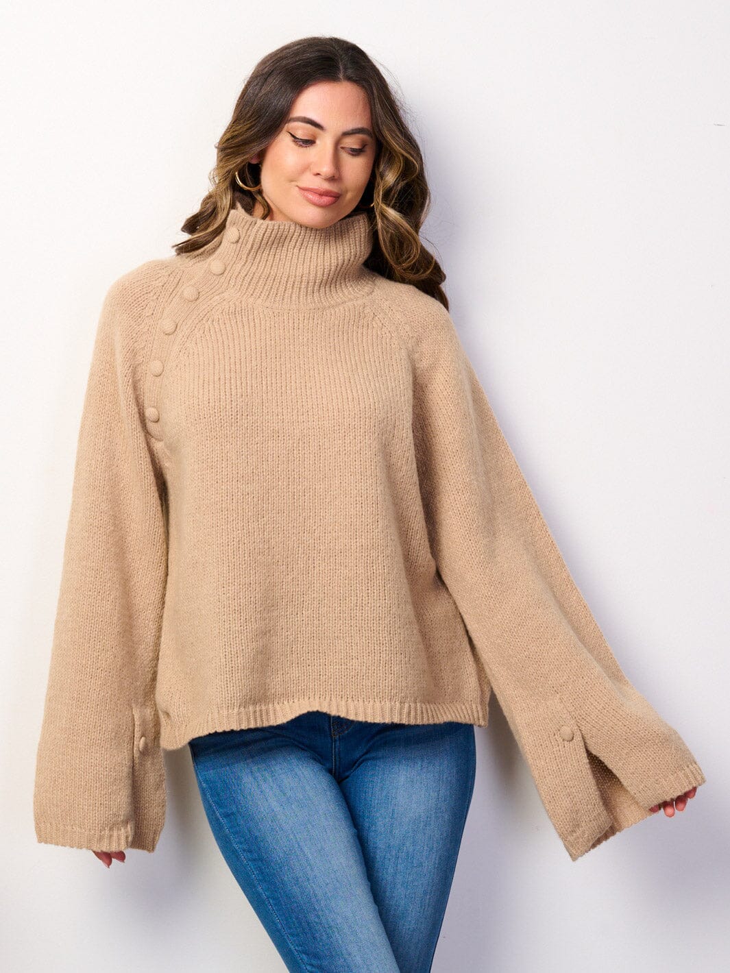 WOMEN'S LONG BELL SLEEVE TURTLE NECK PULLOVER SWEATER