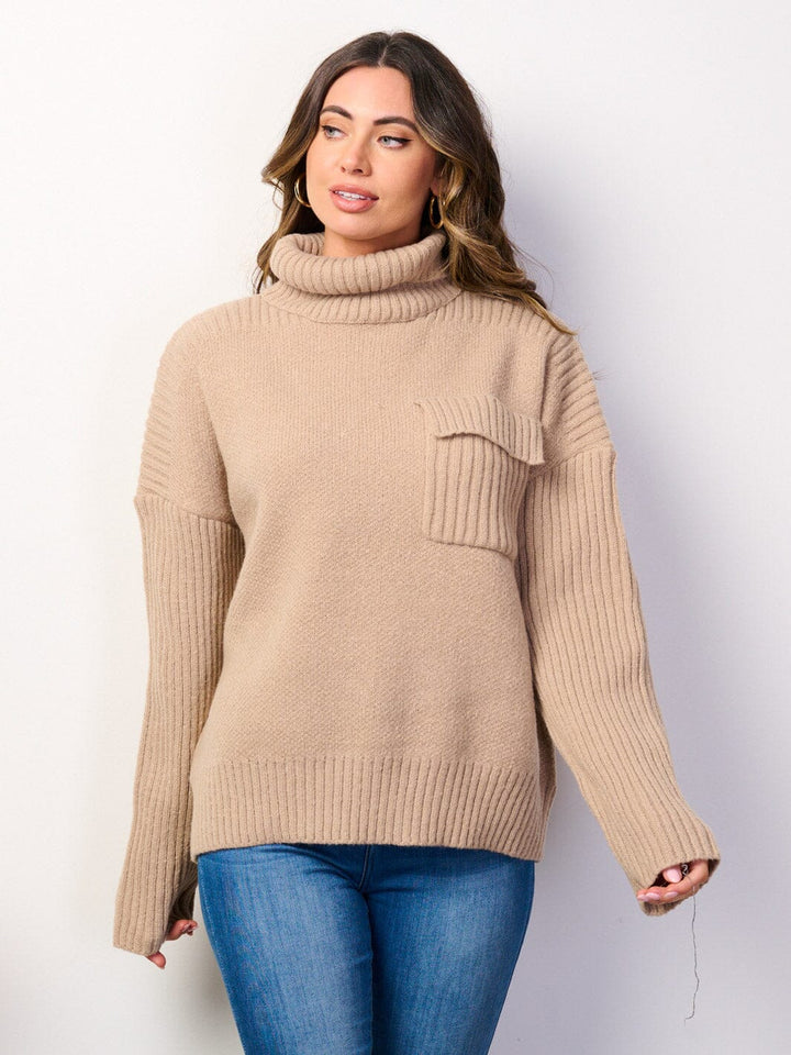 WOMEN'S LONG SLEEVE FRONT POCKET TURTLE NECK PULLOVER SWEATER