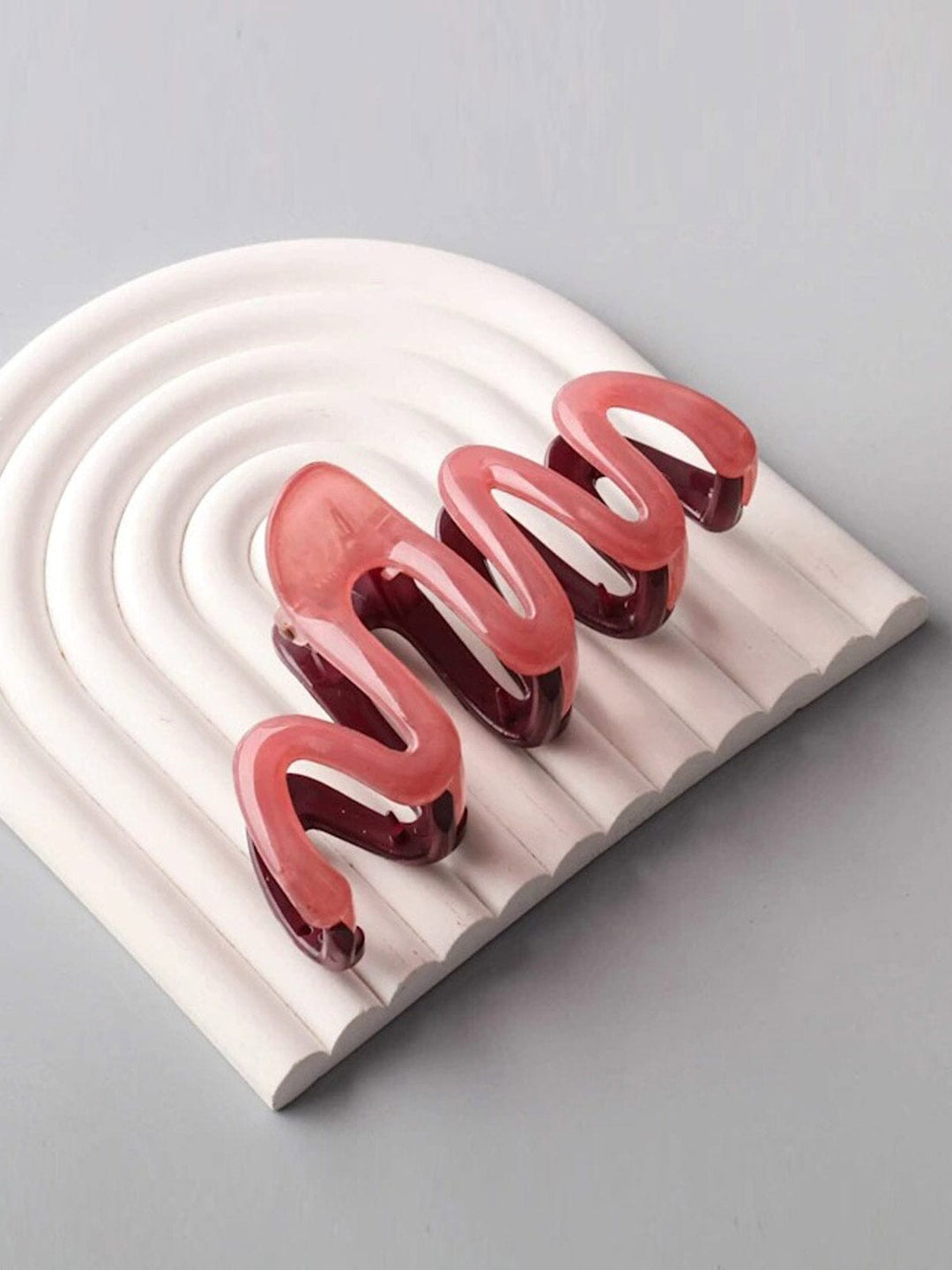 FASHION ASSORTED COLORS HAIR CLAW CLIPS