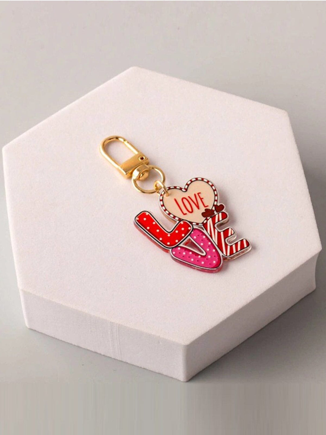 FASHION ASSORTED PENDANT KEYCHAIN