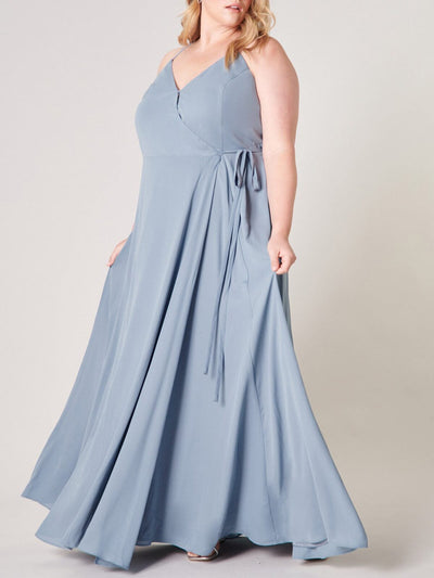 PLUS SIZE SLEEVELESS SURPLICE OPEN BACK MAXI DRESS