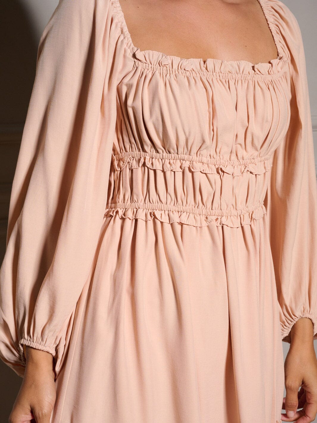 WOMEN'S LONG SLEEVE SQUARE NECK RUCHED RUFFLE MINI DRESS