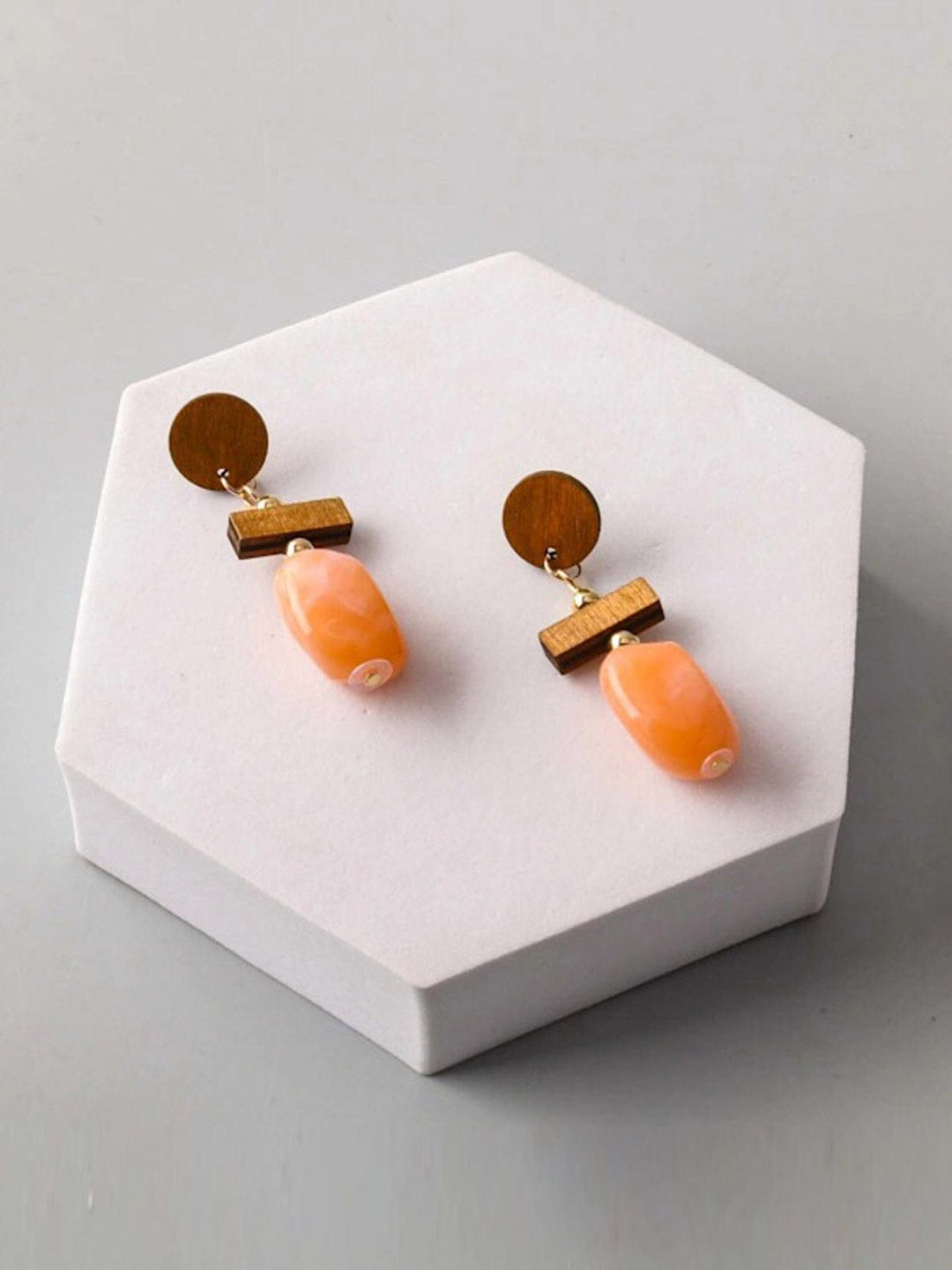 FASHION ASSORTED COLORS HANGING EARRINGS