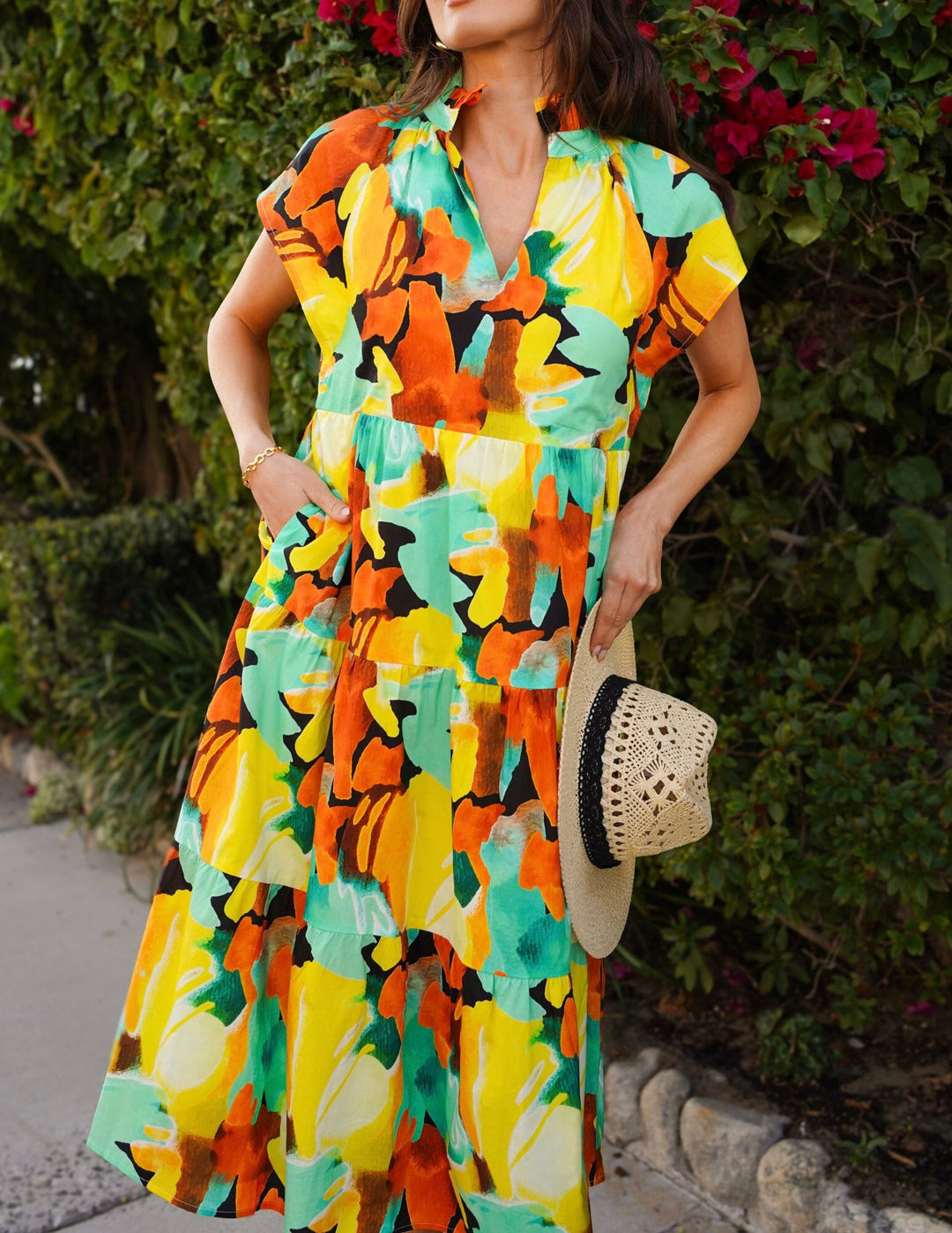 WOMEN'S SLEEVELESS V-NECK POCKETS TIERED TUNIC MULTI PRINT MIDI DRESS