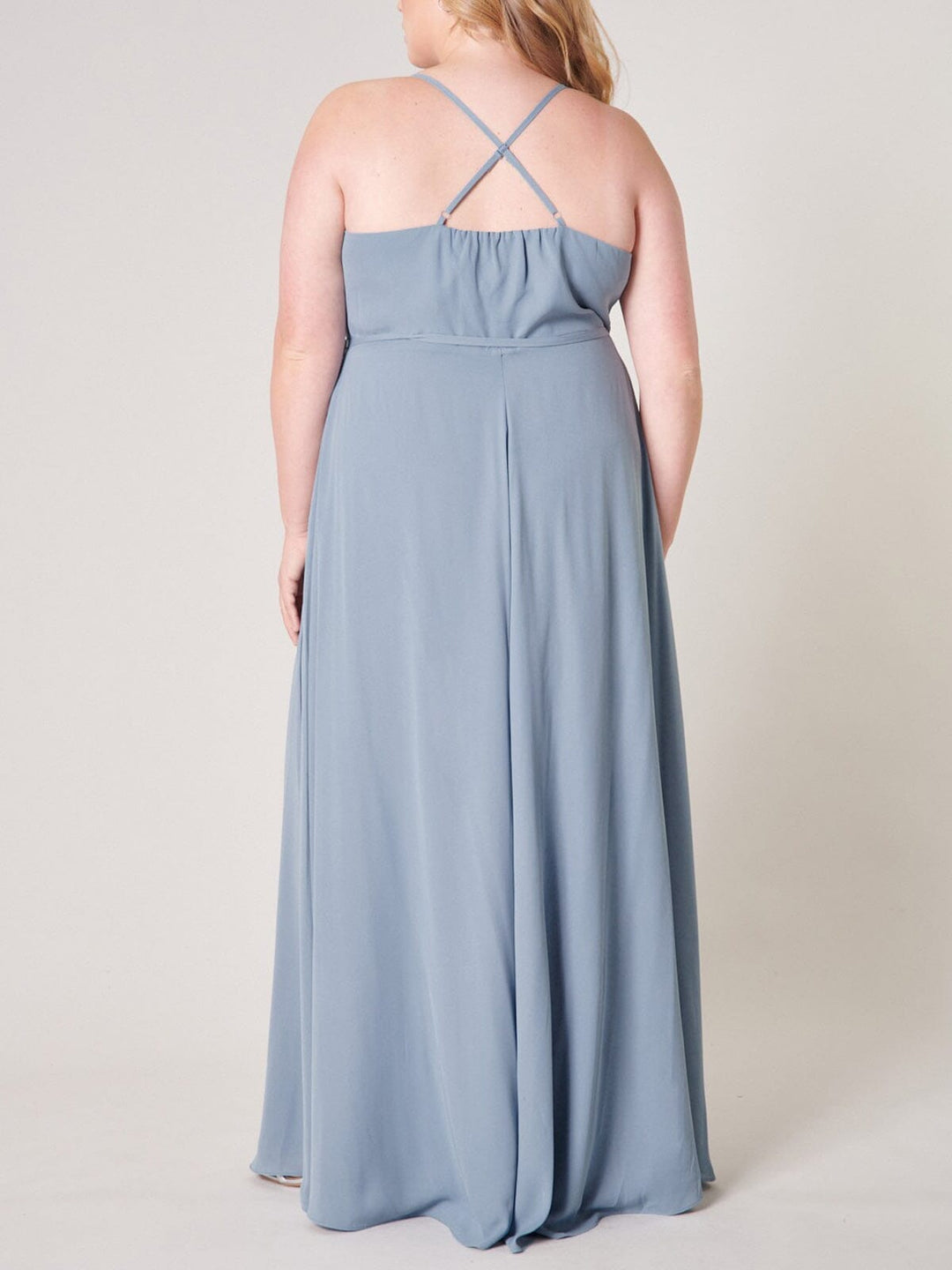 PLUS SIZE SLEEVELESS SURPLICE OPEN BACK MAXI DRESS