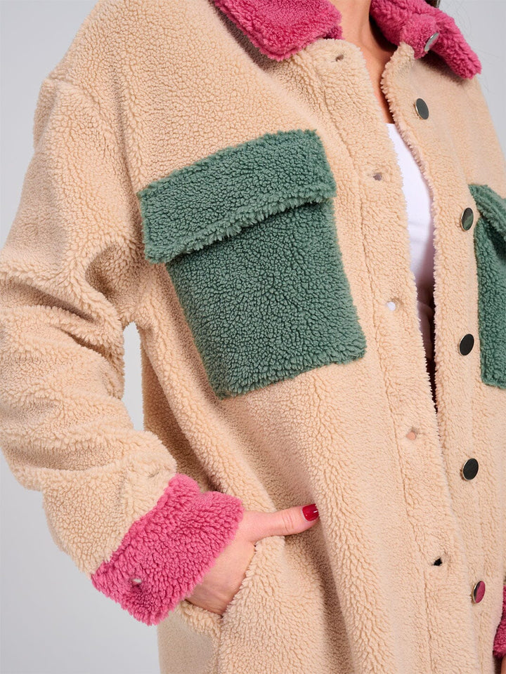 WOMEN'S LONG SLEEVE BUTTON CLOSURE FRONT POCKETS COLORBLOCK SHERPA JACKET