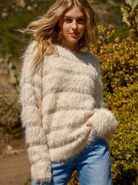 WOMEN'S LONG SLEEVE FUZZY PULLOVER SWEATER