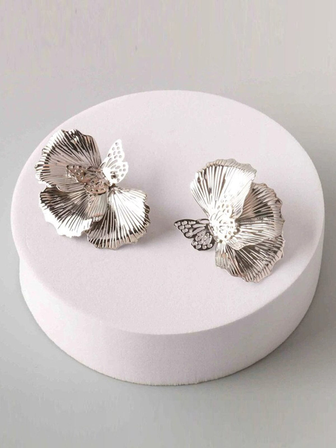 FASHION GOLD & SILVER BUTTERFLY EARRINGS