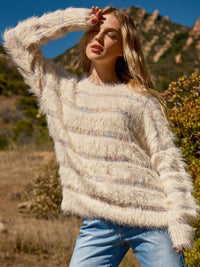 WOMEN'S LONG SLEEVE FUZZY PULLOVER SWEATER