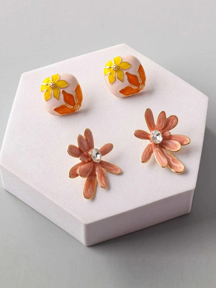 FASHION FLOWERS 2PC. SET EARRINGS