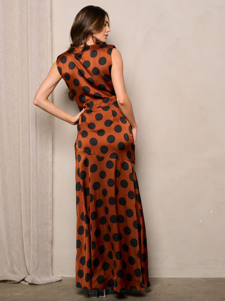 WOMEN'S SLEEVELESS V-NECK FRONT SLIT POLKA DOTS MAXI DRESS