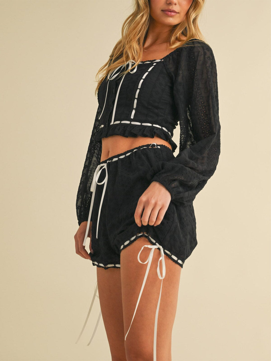 WOMEN'S LONG SLEEVE CROP TOP & MINI SHORTS EYELET LACE UP 2PC. SET