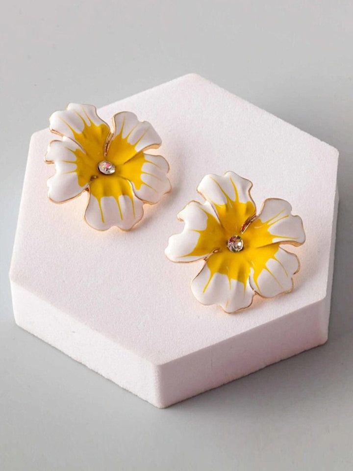 FASHION ASSORTED COLOR FLOWER EARRINGS
