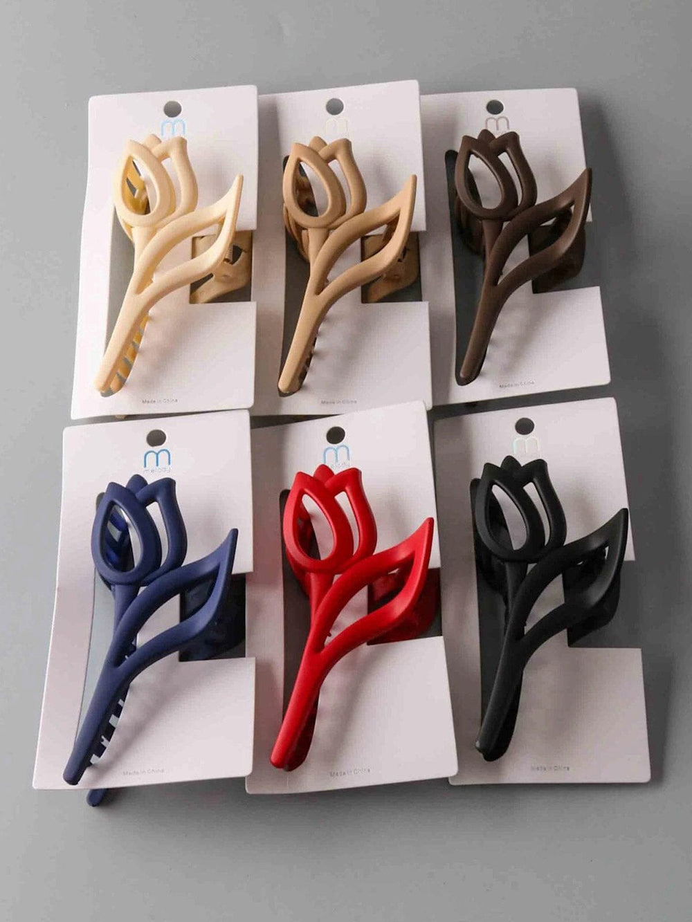 FASHION ASSORTED COLORS FLOWER HAIR CLAW CLIPS