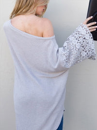 WOMEN'S LONG CROCHET SLEEVE LOOSE FIT WAFFLE OVERSIZED BLOUSE