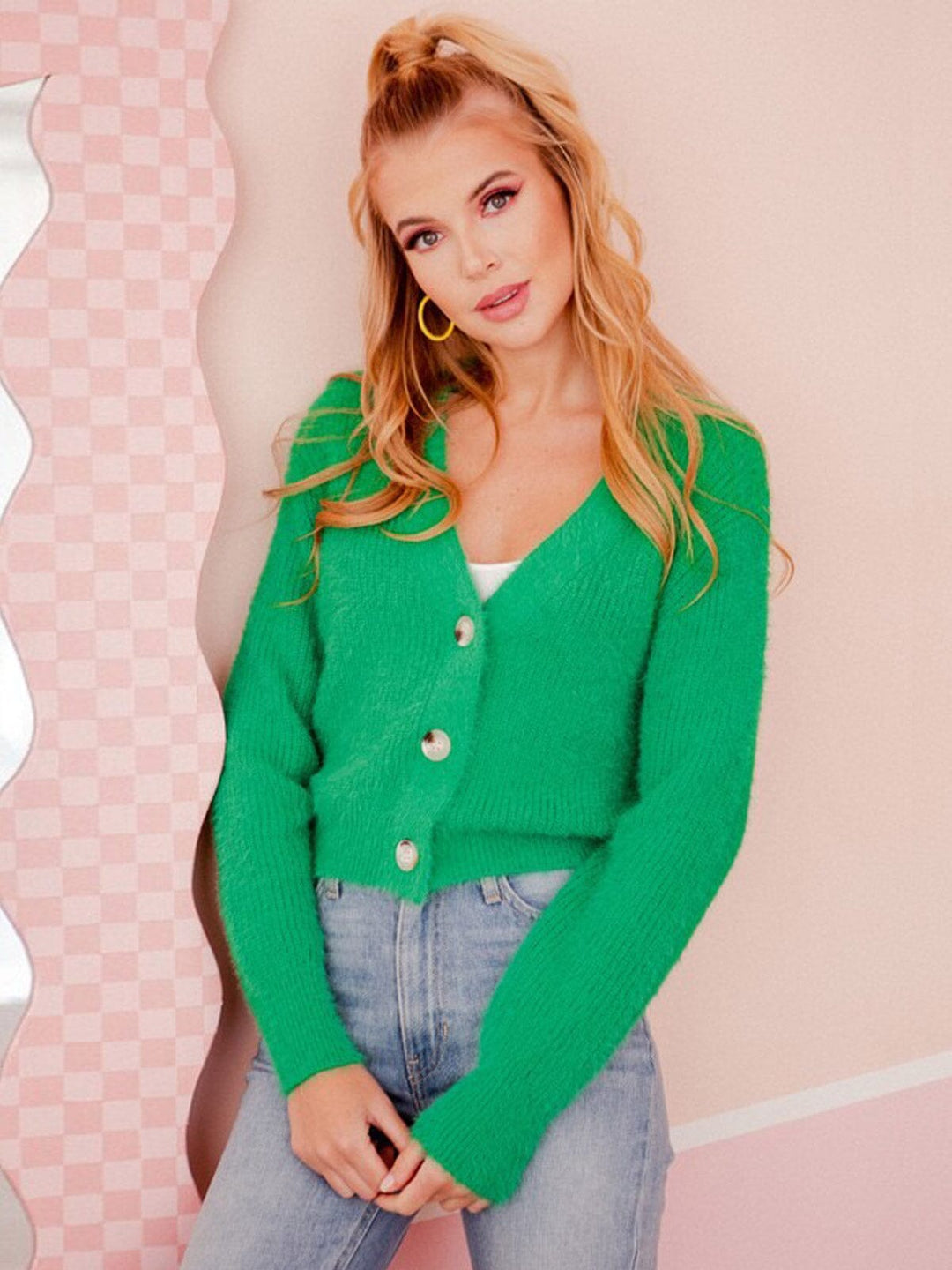 WOMENS LONG SLEEVE BUTTON CLOSURE FUZZY SWEATER