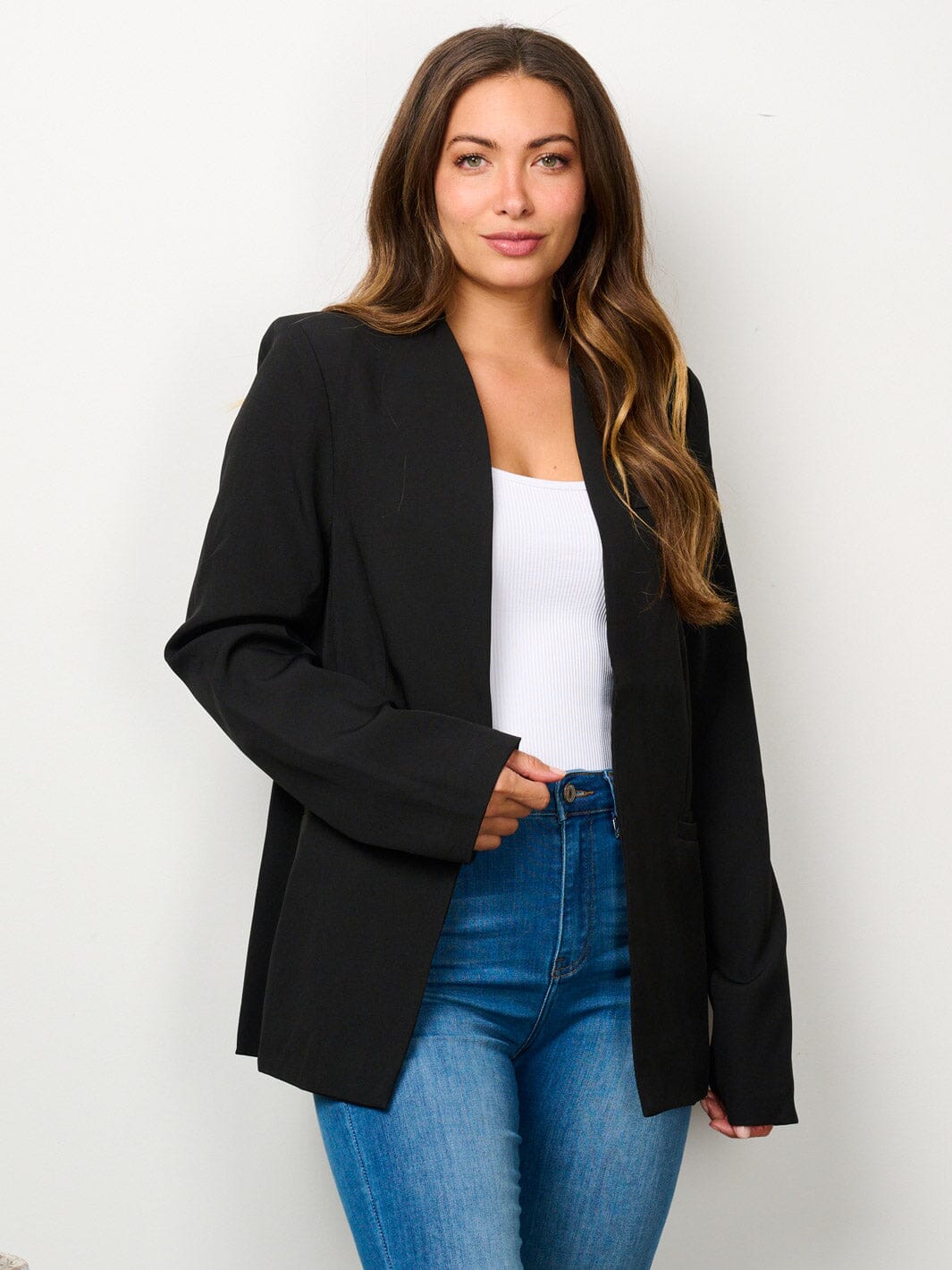 WOMEN'S LONG SLEEVE BUTTON CLOSURE POCKETS BLAZER