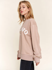 WOMEN'S LONG SLEEVE GRAPHIC PULLOVER SWEATER