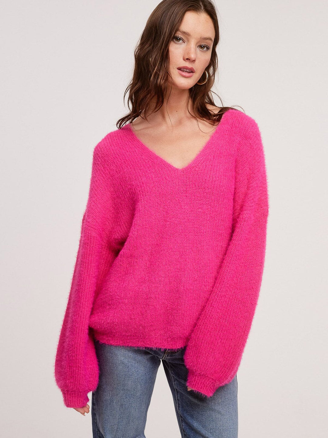 WOMENS LONG SLEEVE PULLOVER FUZZY SWEATER