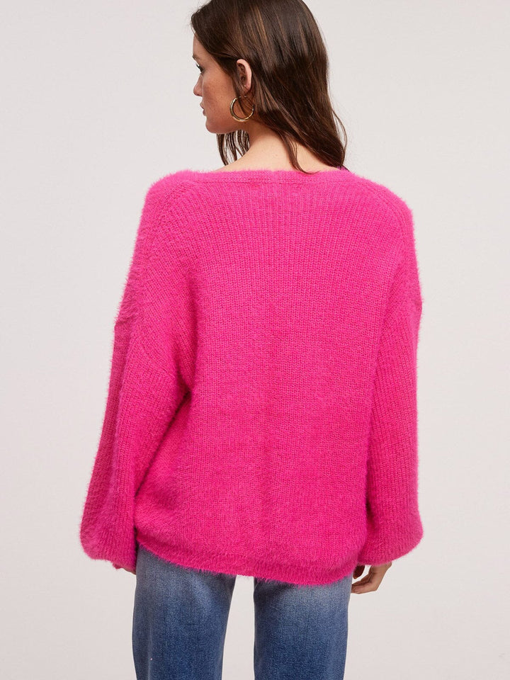 WOMENS LONG SLEEVE PULLOVER FUZZY SWEATER