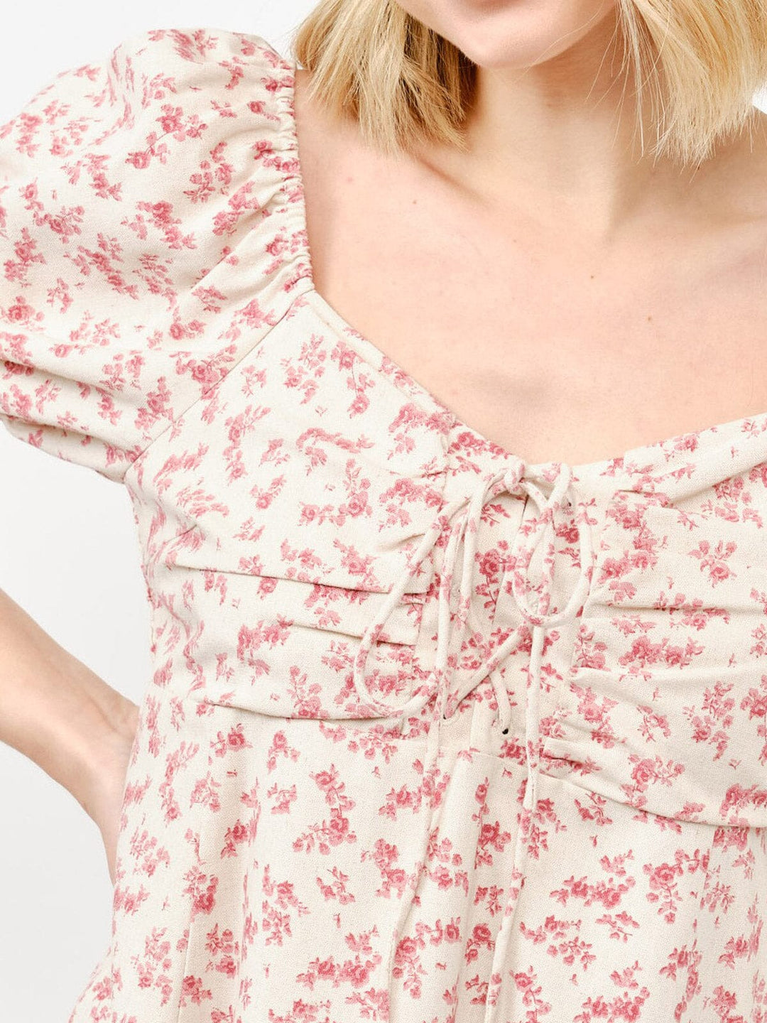 WOMEN'S SHORT SLEEVE SMOCK FLORAL MINI DRESS