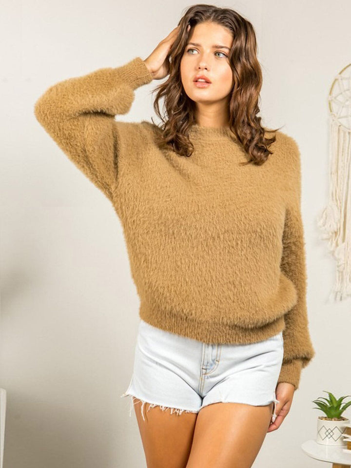 WOMENS LONG SLEEVE PULLOVER FUZZY SWEATER